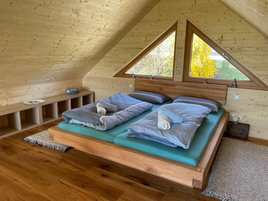Zweistoeckiges Natur-Holzhaus Mit Berg- & Seesicht Horgenzell Bagian luar foto