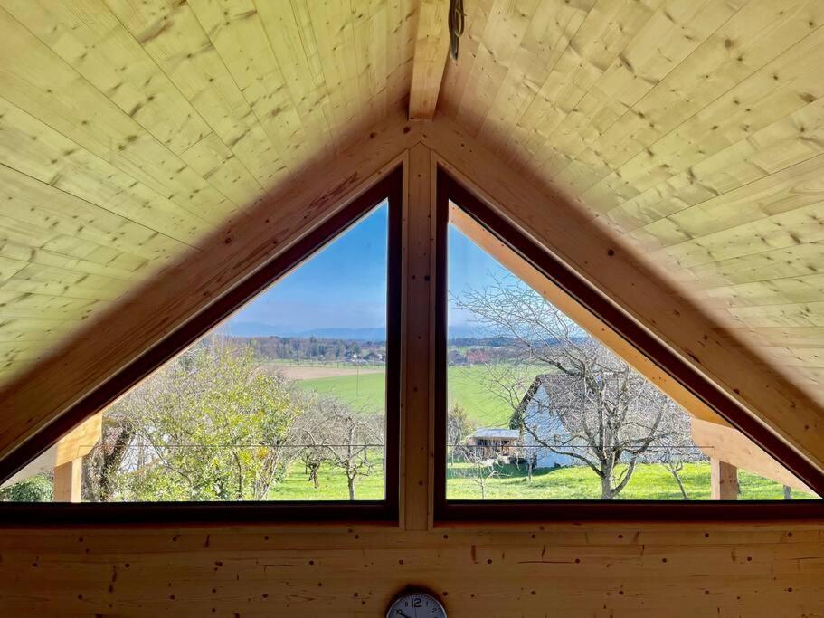 Zweistoeckiges Natur-Holzhaus Mit Berg- & Seesicht Horgenzell Bagian luar foto