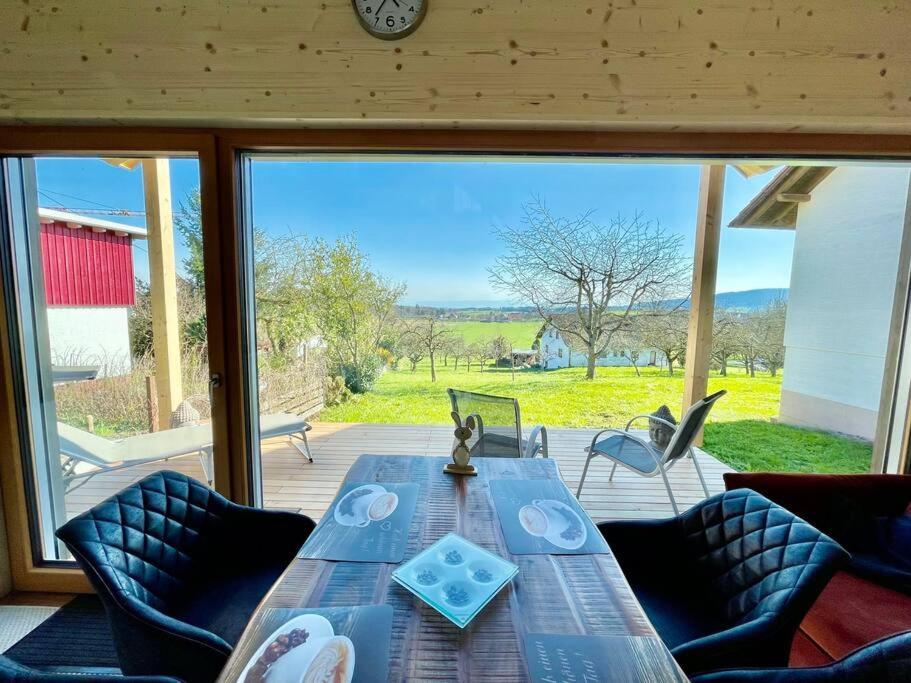 Zweistoeckiges Natur-Holzhaus Mit Berg- & Seesicht Horgenzell Bagian luar foto