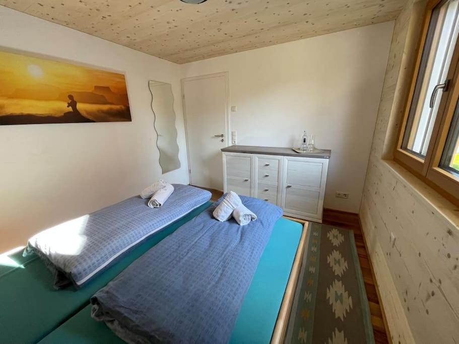 Zweistoeckiges Natur-Holzhaus Mit Berg- & Seesicht Horgenzell Bagian luar foto